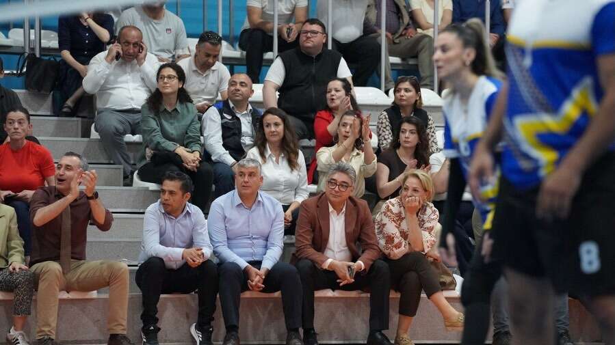Muğla’da Büyükşehir Personeli Filede Yarıştı, Şampiyon Finalde Belli Oldu 3